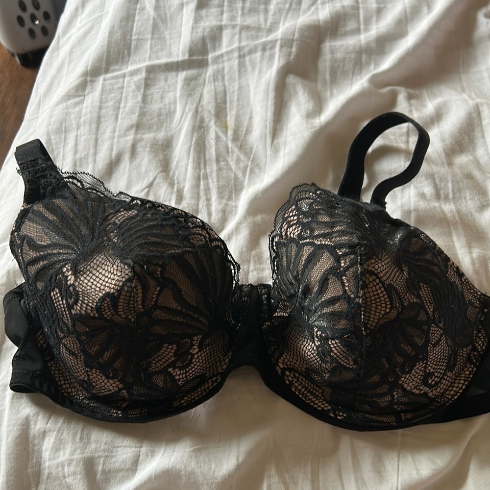 Lace bra